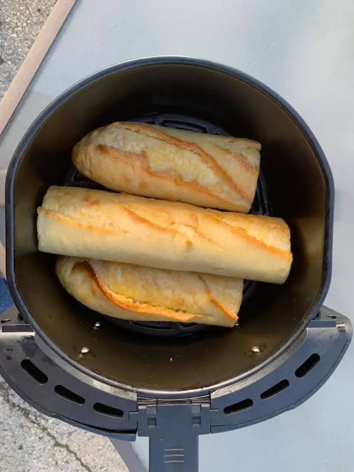 baguette in a small air fryer