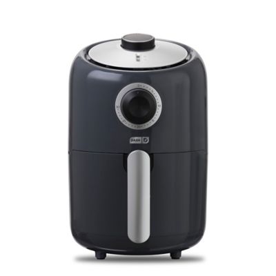 Dash Compact air fryer, a small air fryer that can be used in an RV