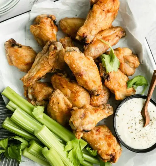 Best Air Fryer Chicken Wings Recipe (Crispy!)