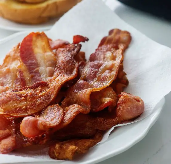 Air Fryer Bacon by Karly