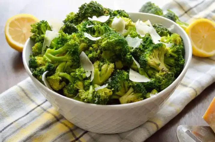 Perfect Air Fryer Broccoli (With A Little Crunch)
