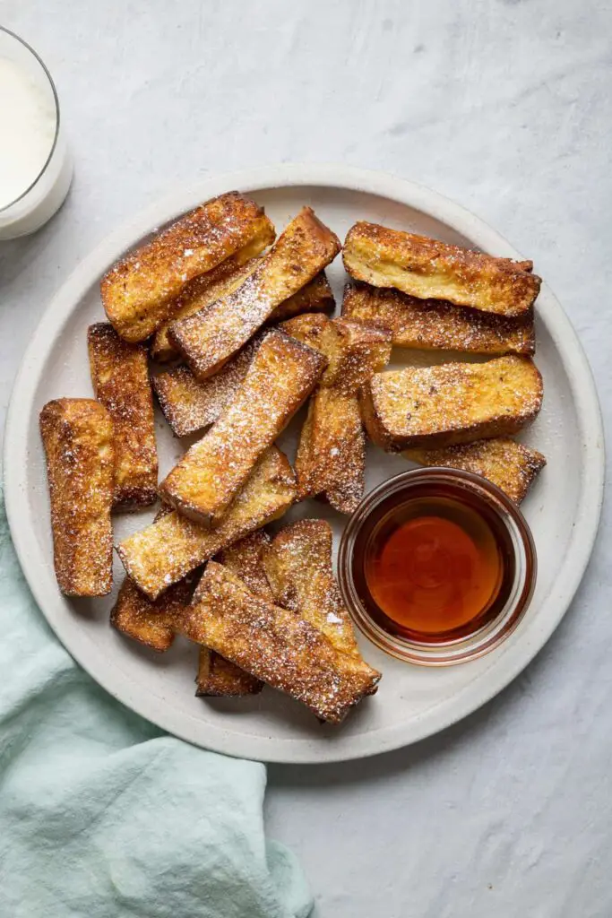 Air Fryer French Toast by Yumna