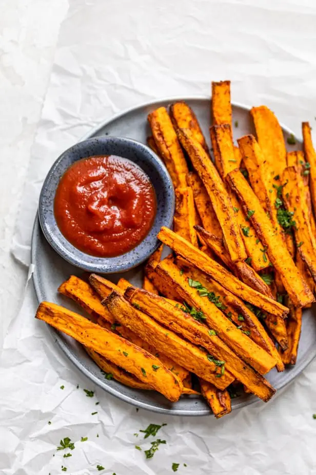 Air Fryer Sweet Potato Fries by Yumna