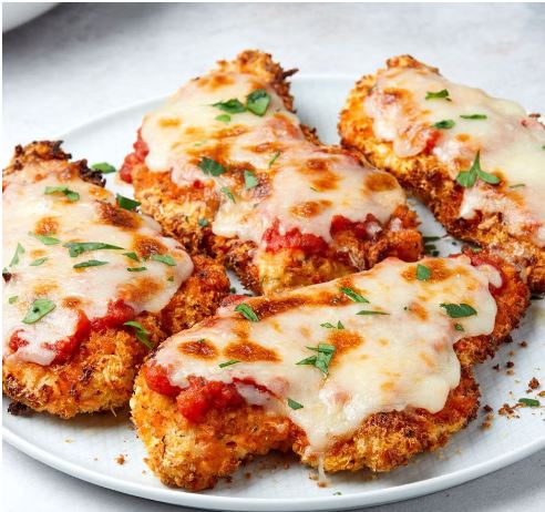 Air Fryer Chicken Parmesan by Makinze